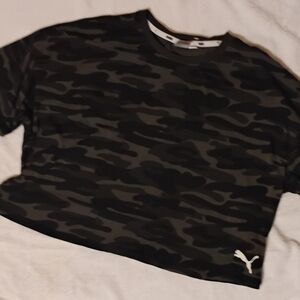 Puma Oversized Cropped Camo Tee|| Womens|| Size: Med